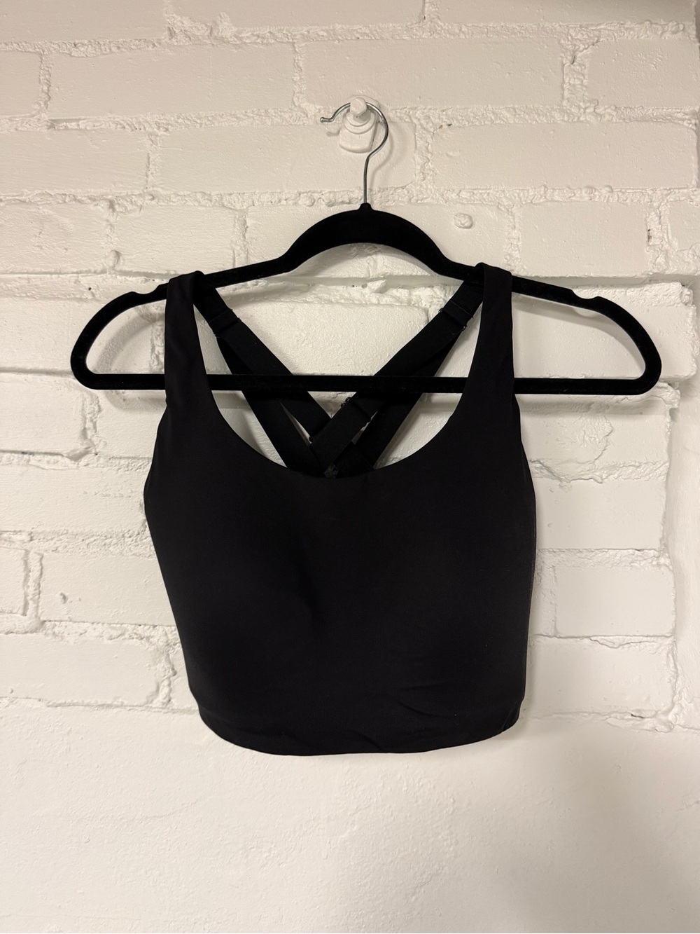 lululemon athletica Black Crisscross Back Sports Bra 36DDD